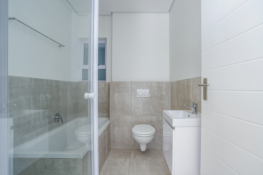To Let 2 Bedroom Property for Rent in Honeydew Country Estate Western Cape